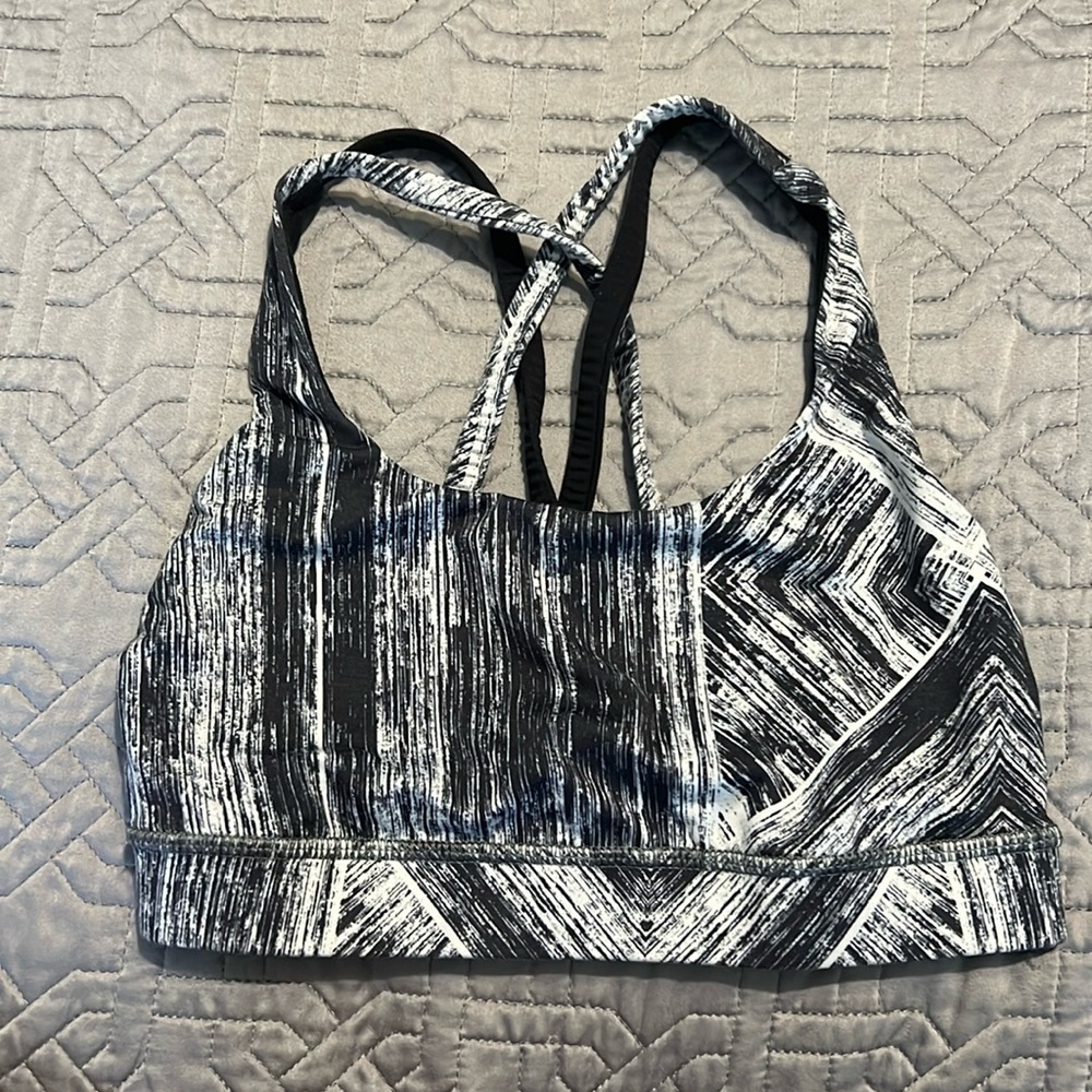 Lululemon energy bra size 2